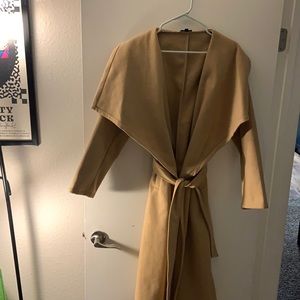 Xl tan trench coat